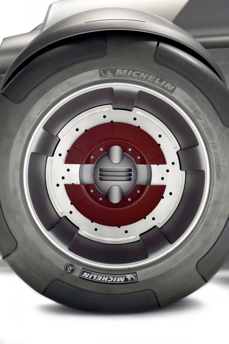  Toyota MTRC Concept 2004 года  (фото 14 из 24)